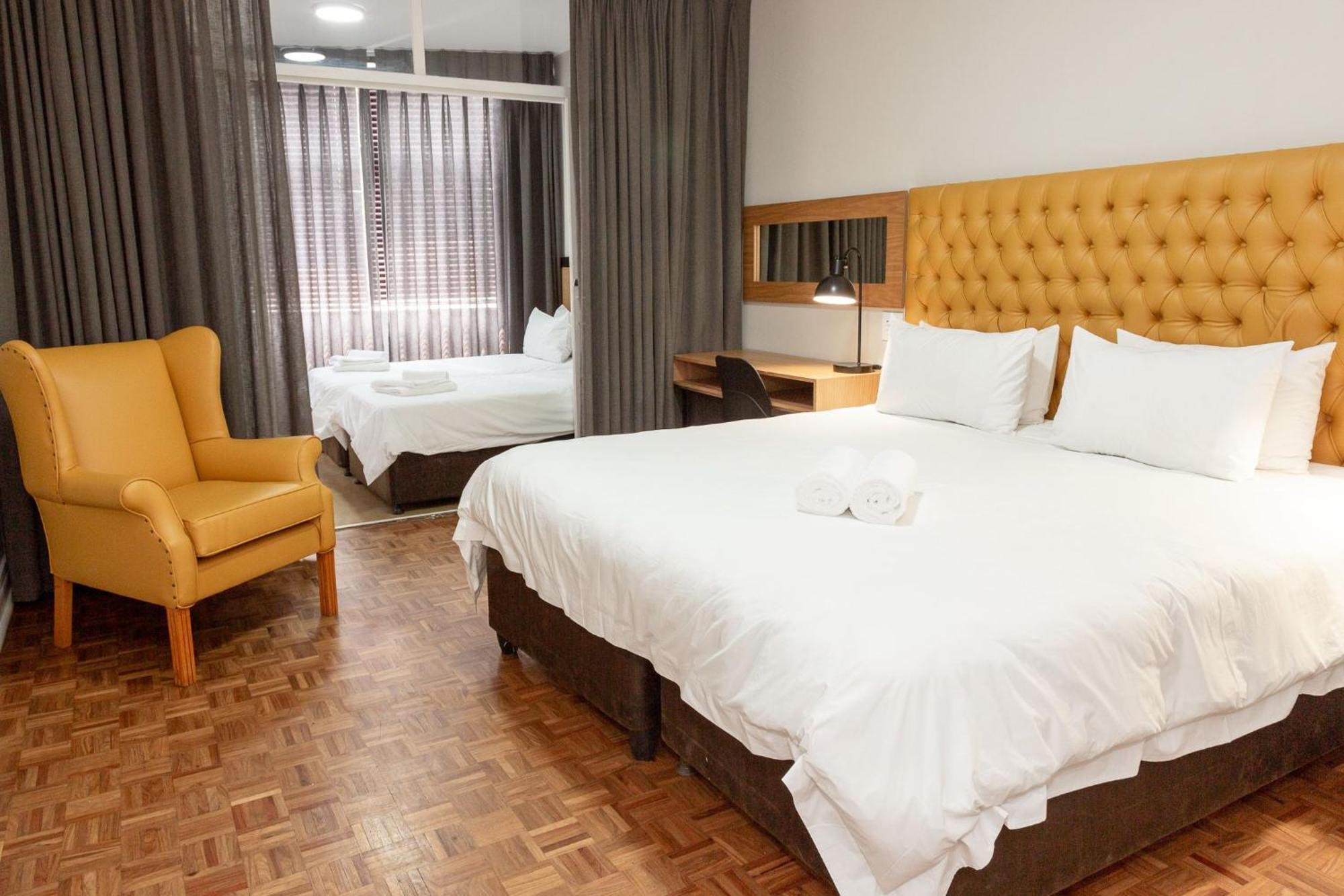 224 & Hotel 3*